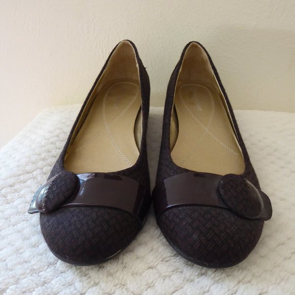 Naturalizer Brown Tweed Flat Shoe - Size 8.5 - Picture 1 of 3